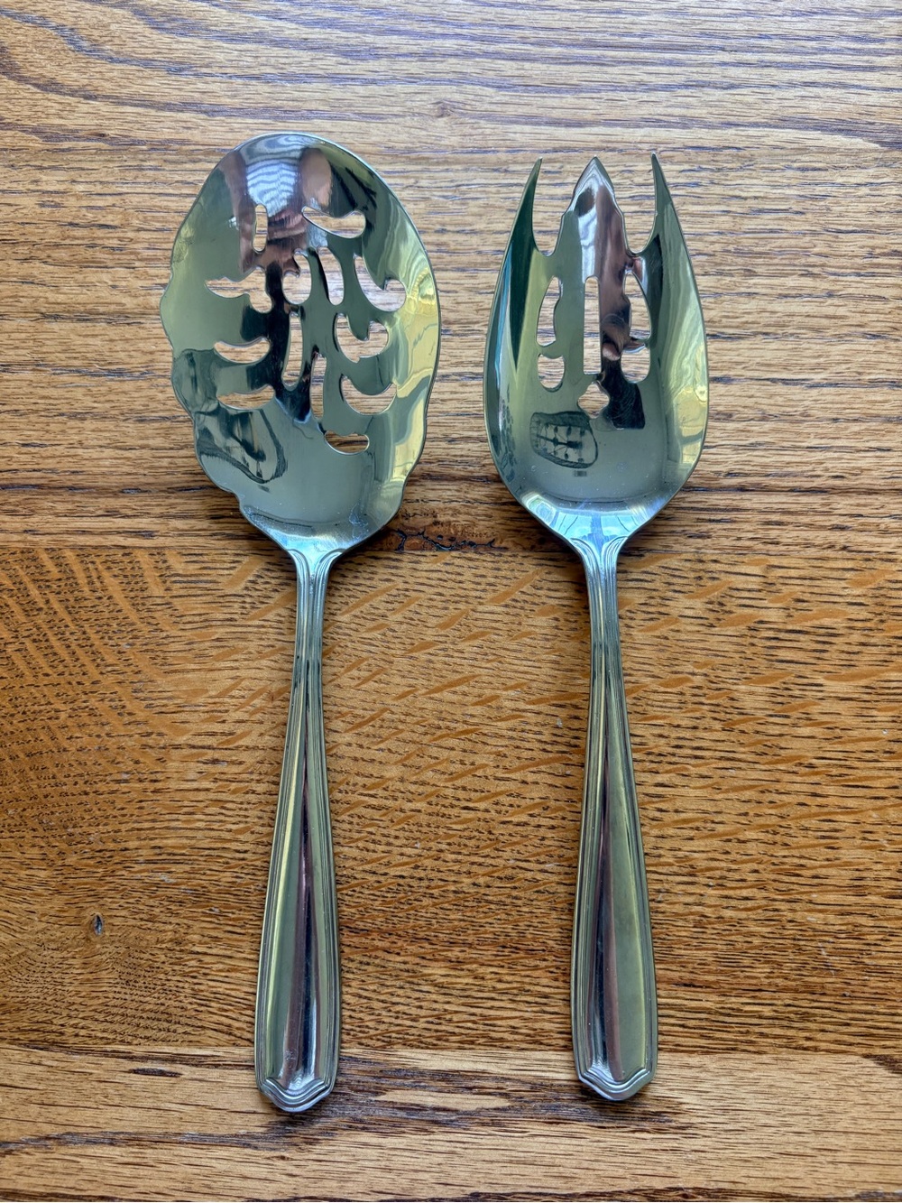Reed & Barton Tarbor Stainless Steel Macaroni Server & Pierced Vegetable Server
